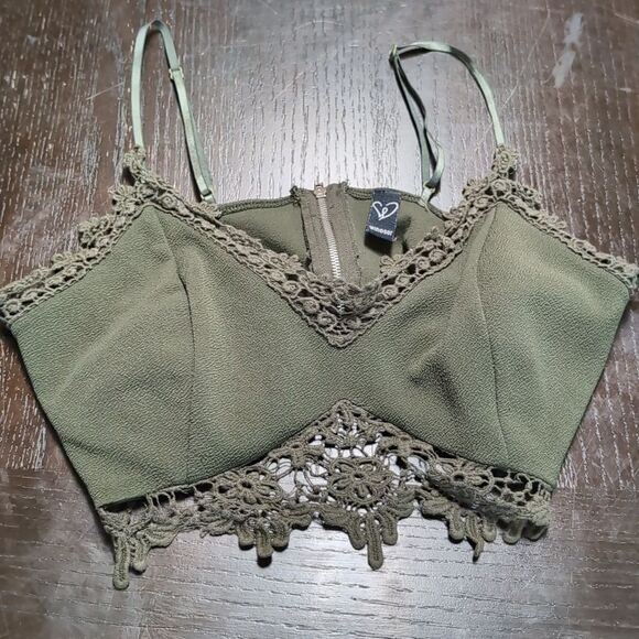 Windsor Green‎ Crochet Crop Top Size Large - Picture 1 of 10